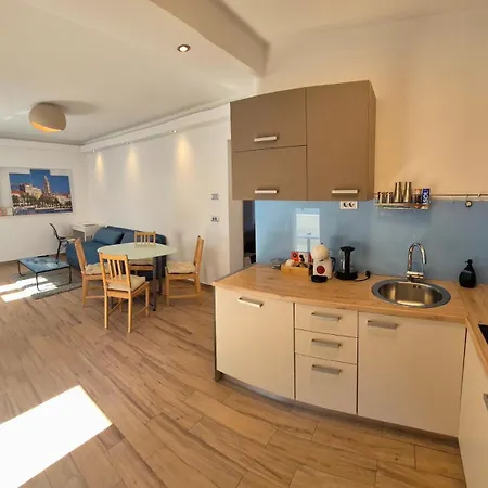 Ivana Apartament *